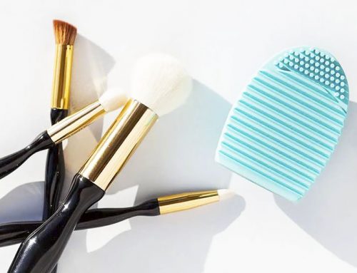 How to clean makeup brush?